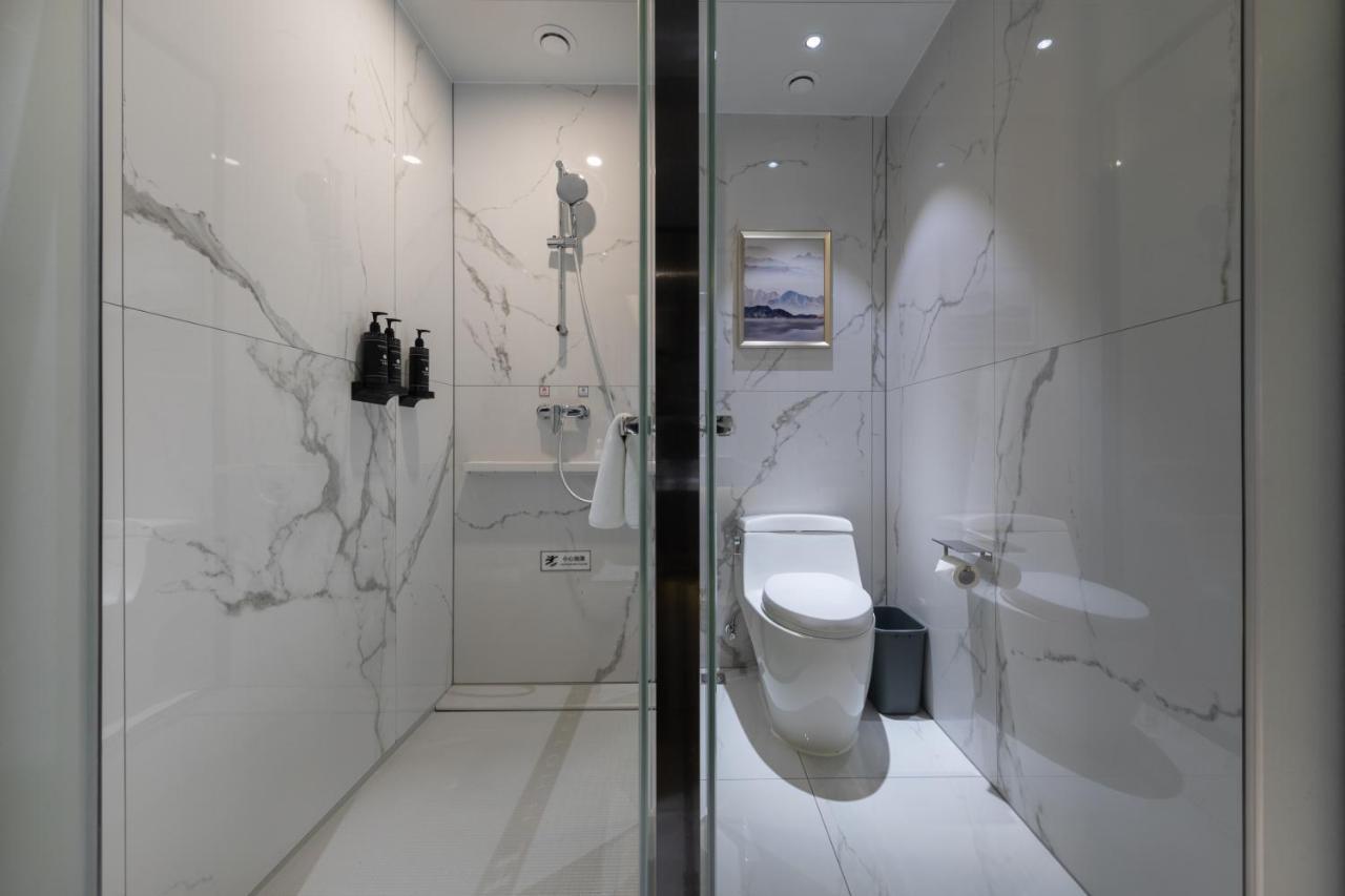 Ausotel By Argyle Baiyun International Airport Renhe Metro Exit B Γκουανγκζού Εξωτερικό φωτογραφία