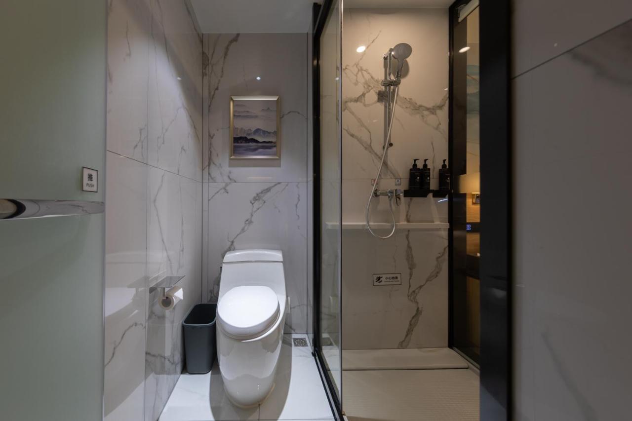 Ausotel By Argyle Baiyun International Airport Renhe Metro Exit B Γκουανγκζού Εξωτερικό φωτογραφία